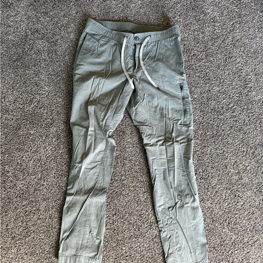Vuori Ripstop Pants - Picture 2 of 3